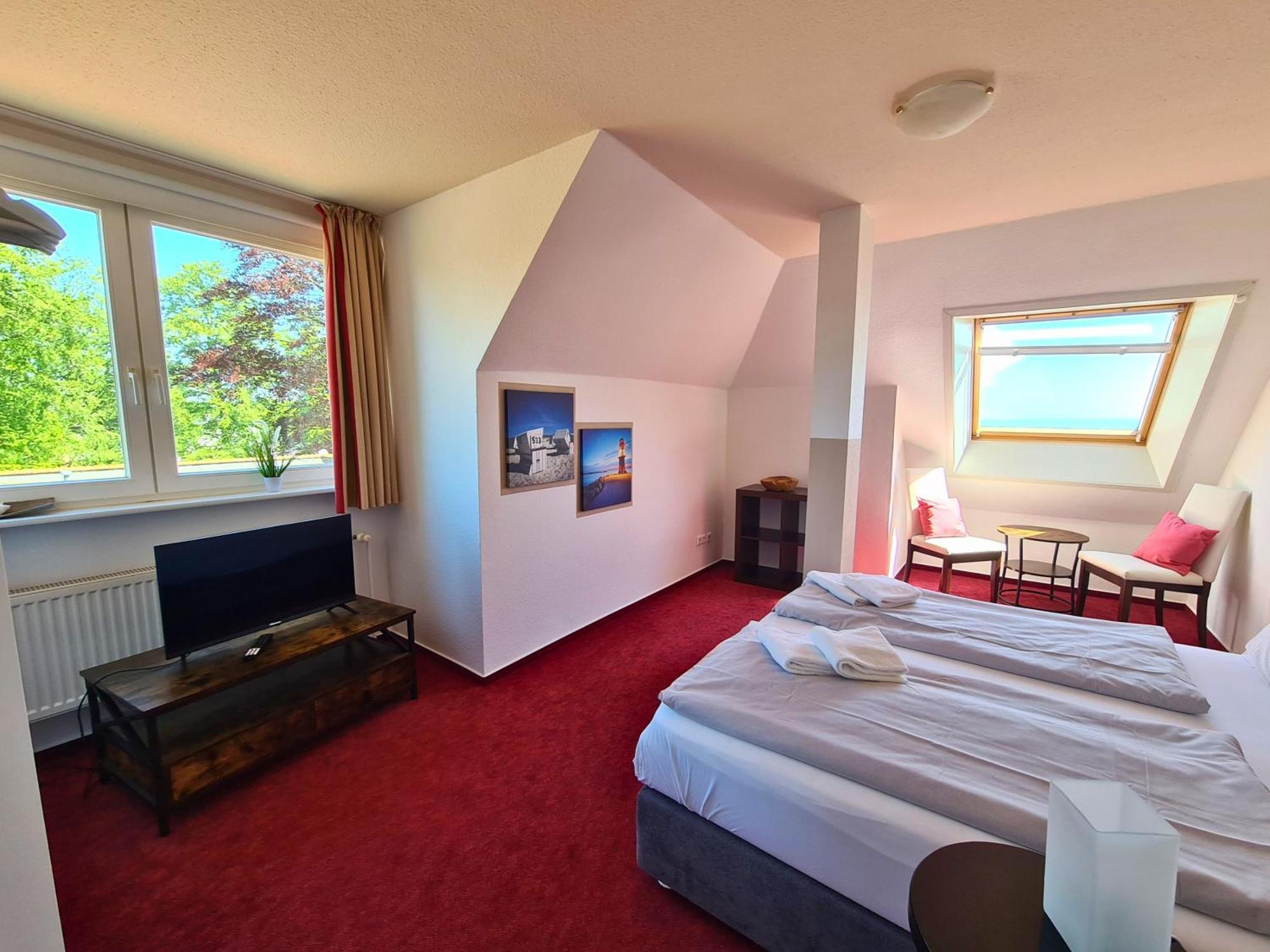 Zeitlos Hotel Garni Scharbeutz Buitenkant foto