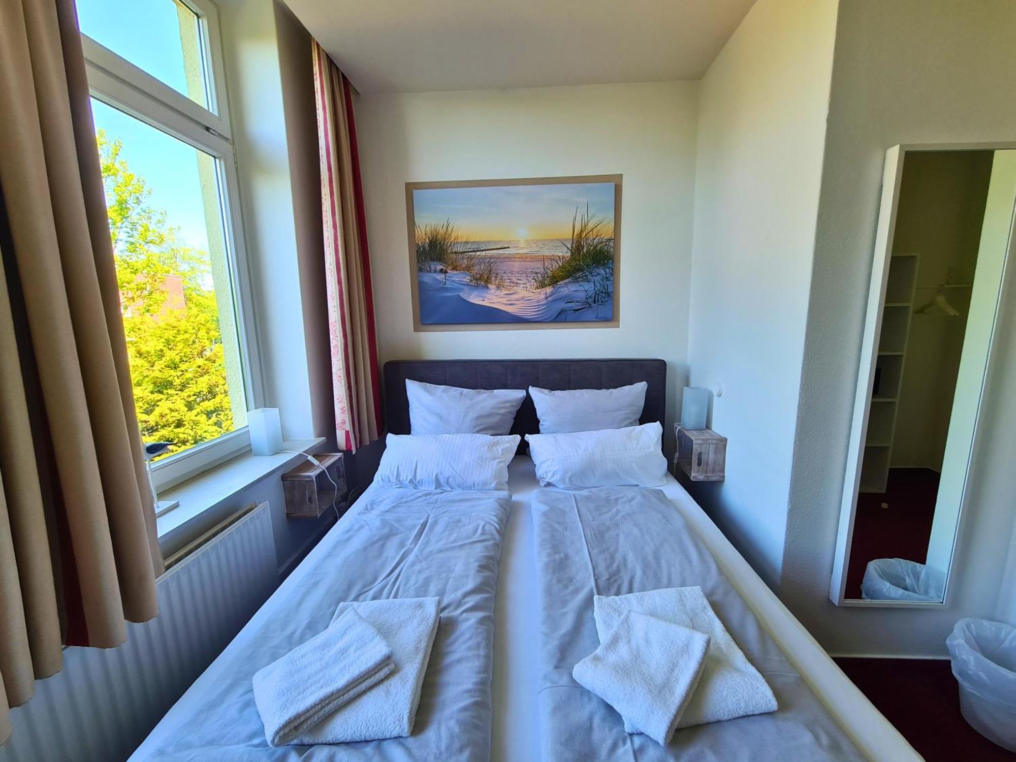 Zeitlos Hotel Garni Scharbeutz Buitenkant foto